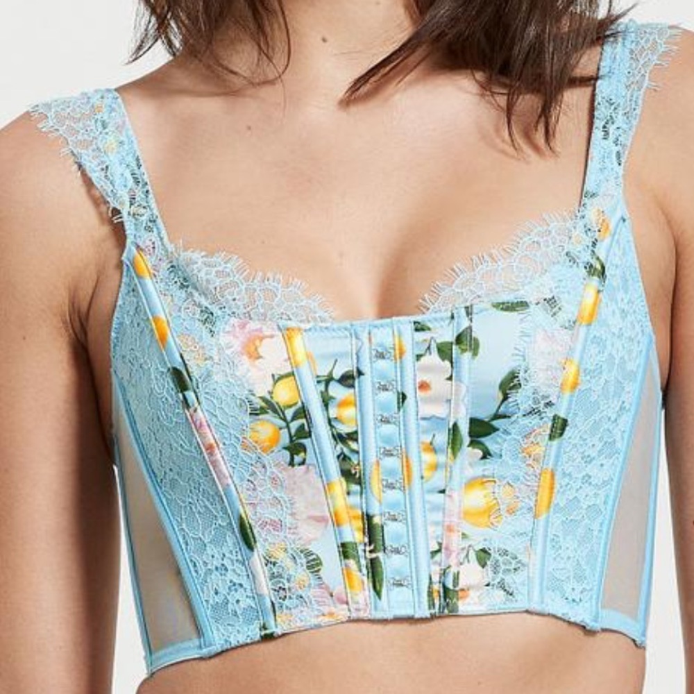 New Victoria's Secret Unlined Lace - Up Corset Top Dream Angels Size Small DD